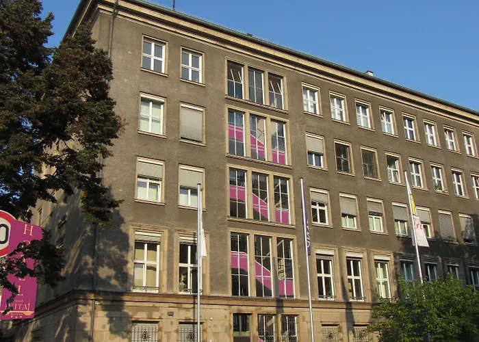 Hotel Berlin-messe 3*